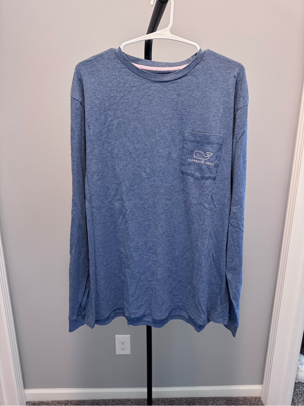 Vineyard Vines Heather Blue Long-Sleeve Pocket Tee - Picture 1 of 4